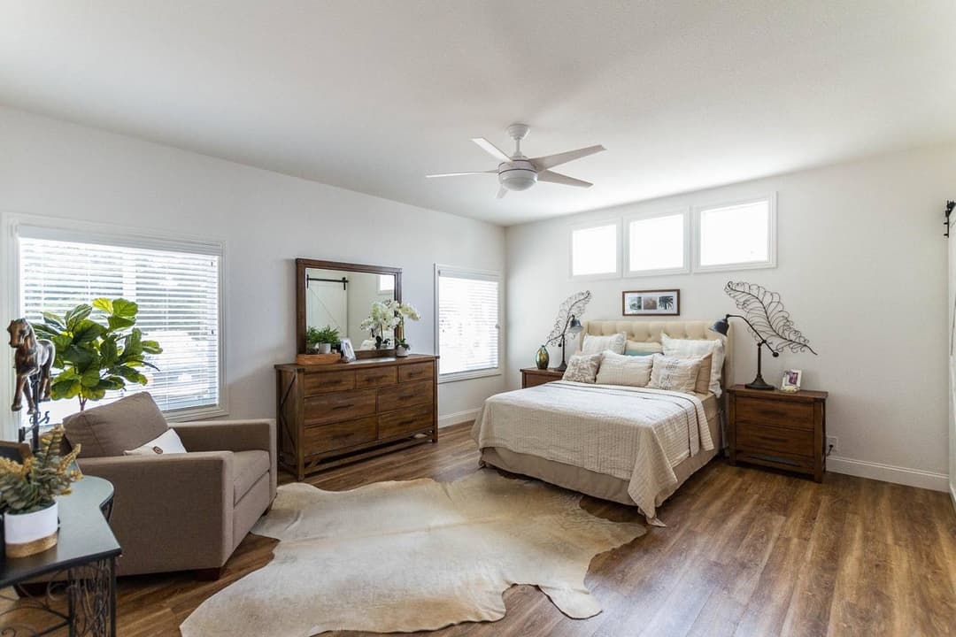 Kingsbrook bedroom home features